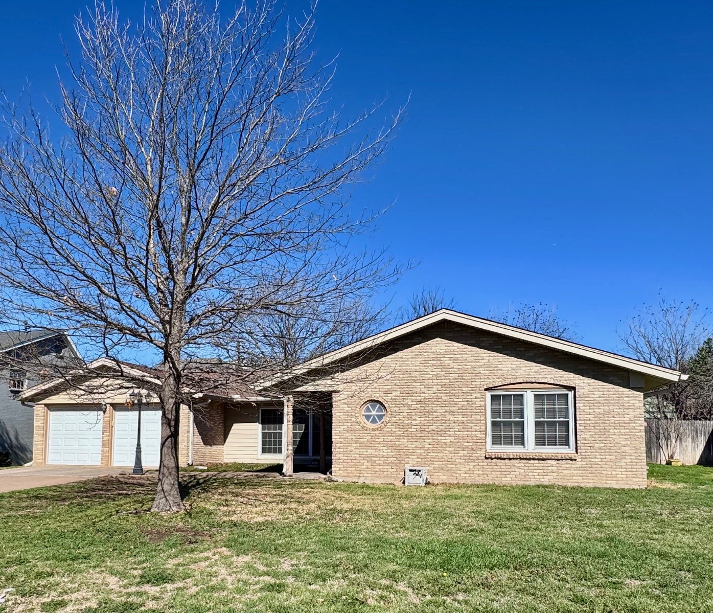 8108 Rush Street Benbrook TX 76116