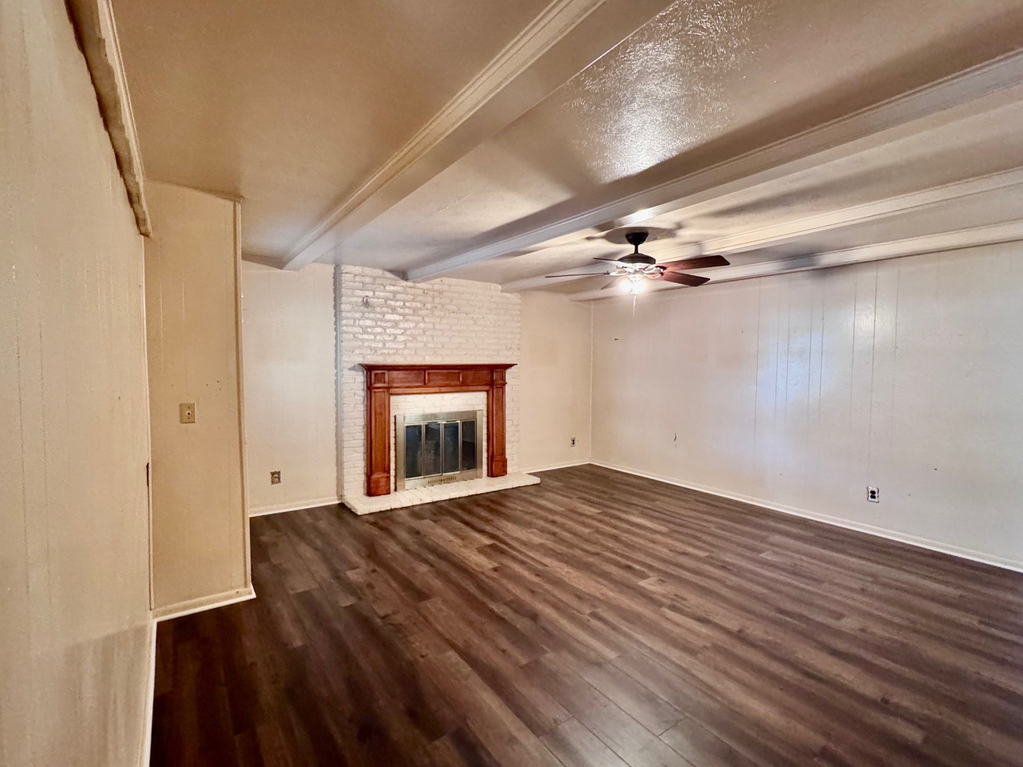 8108 Rush Street Benbrook TX 76116