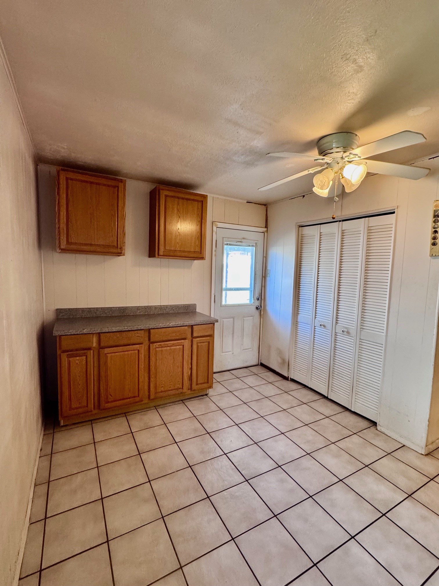 8108 Rush Street Benbrook TX 76116
