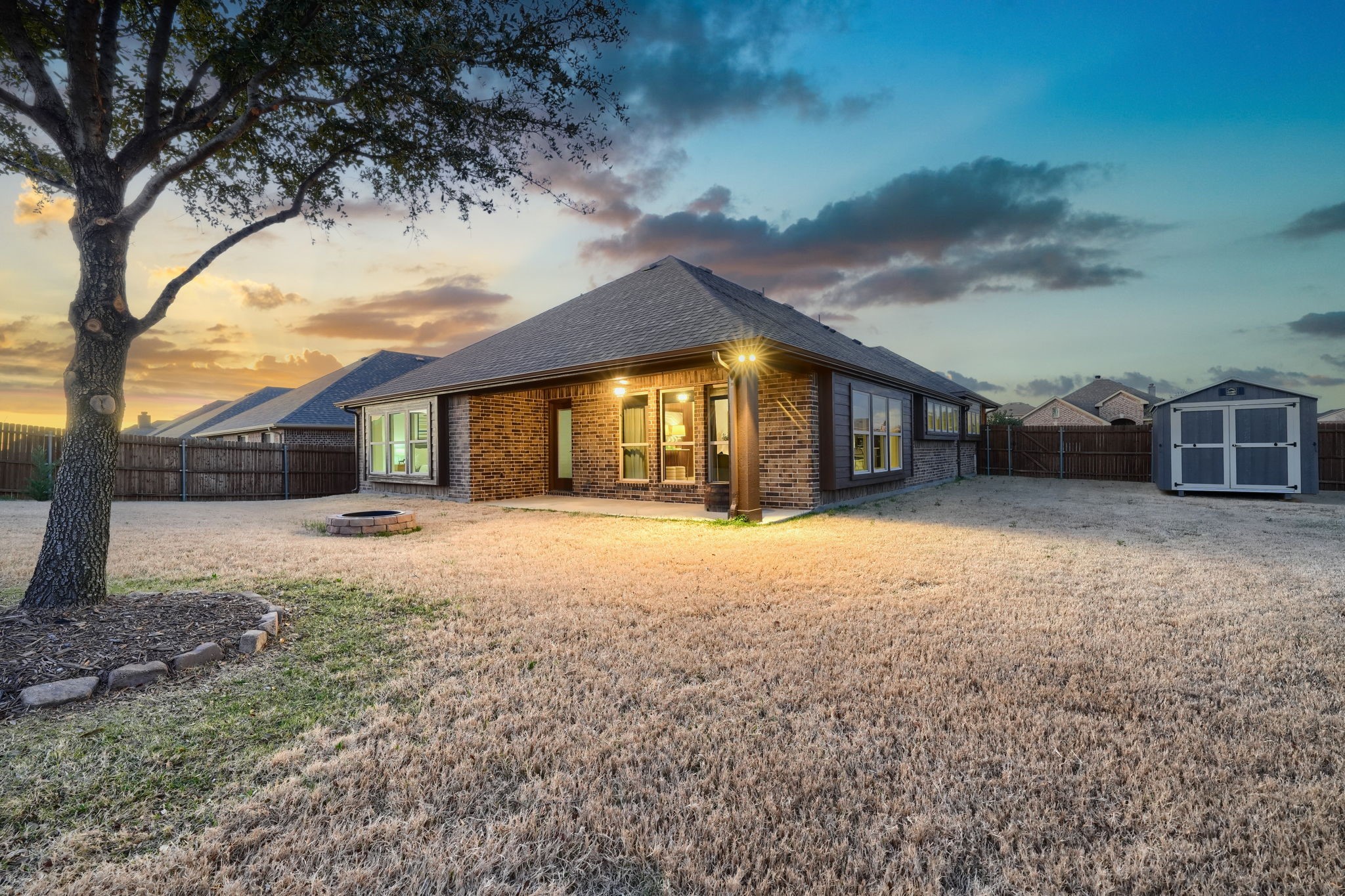 8828 Cassidy Lane Aubrey TX 76227