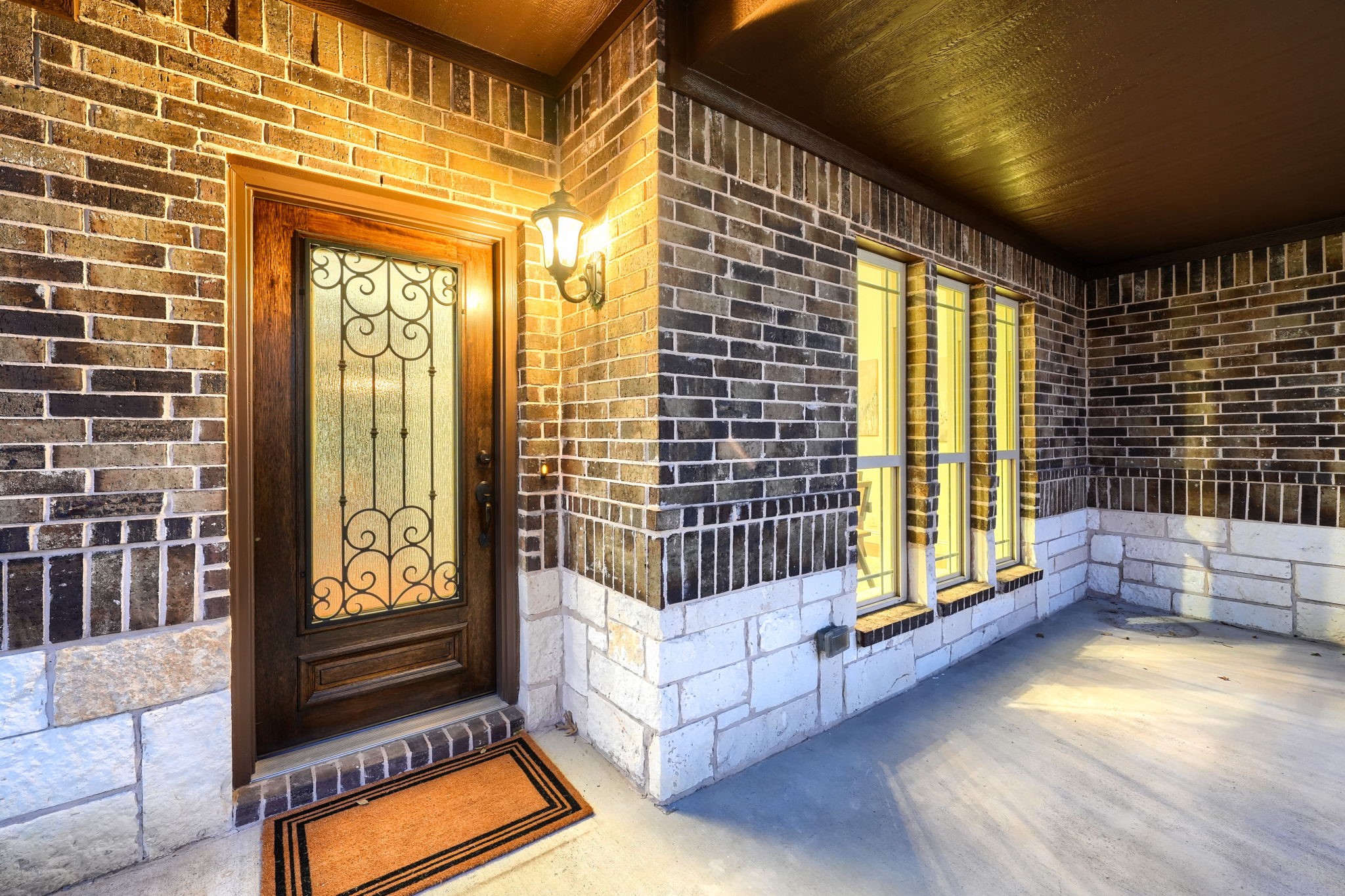 8828 Cassidy Lane Aubrey TX 76227