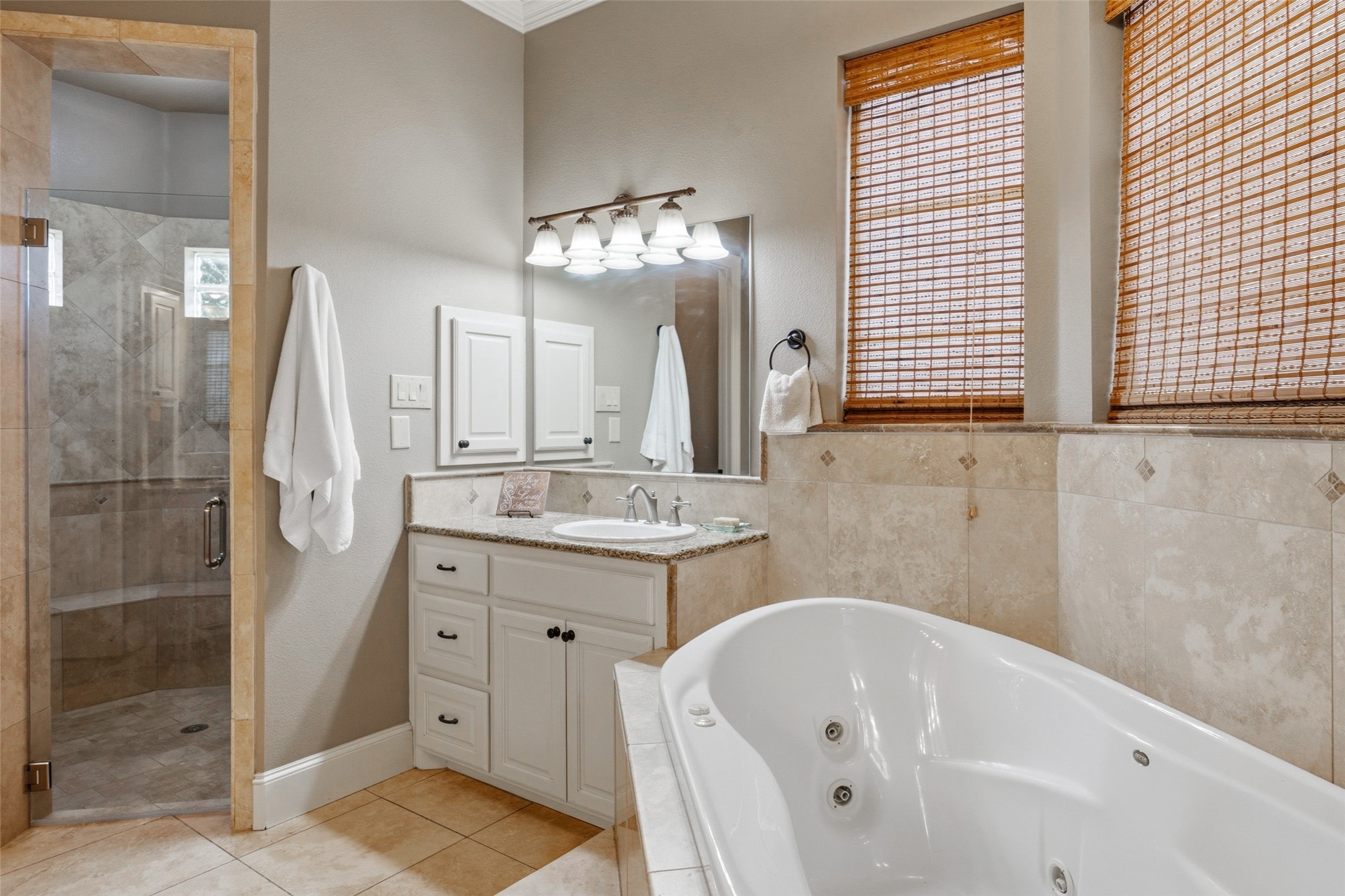5241 Plainview Road Midlothian TX 76065