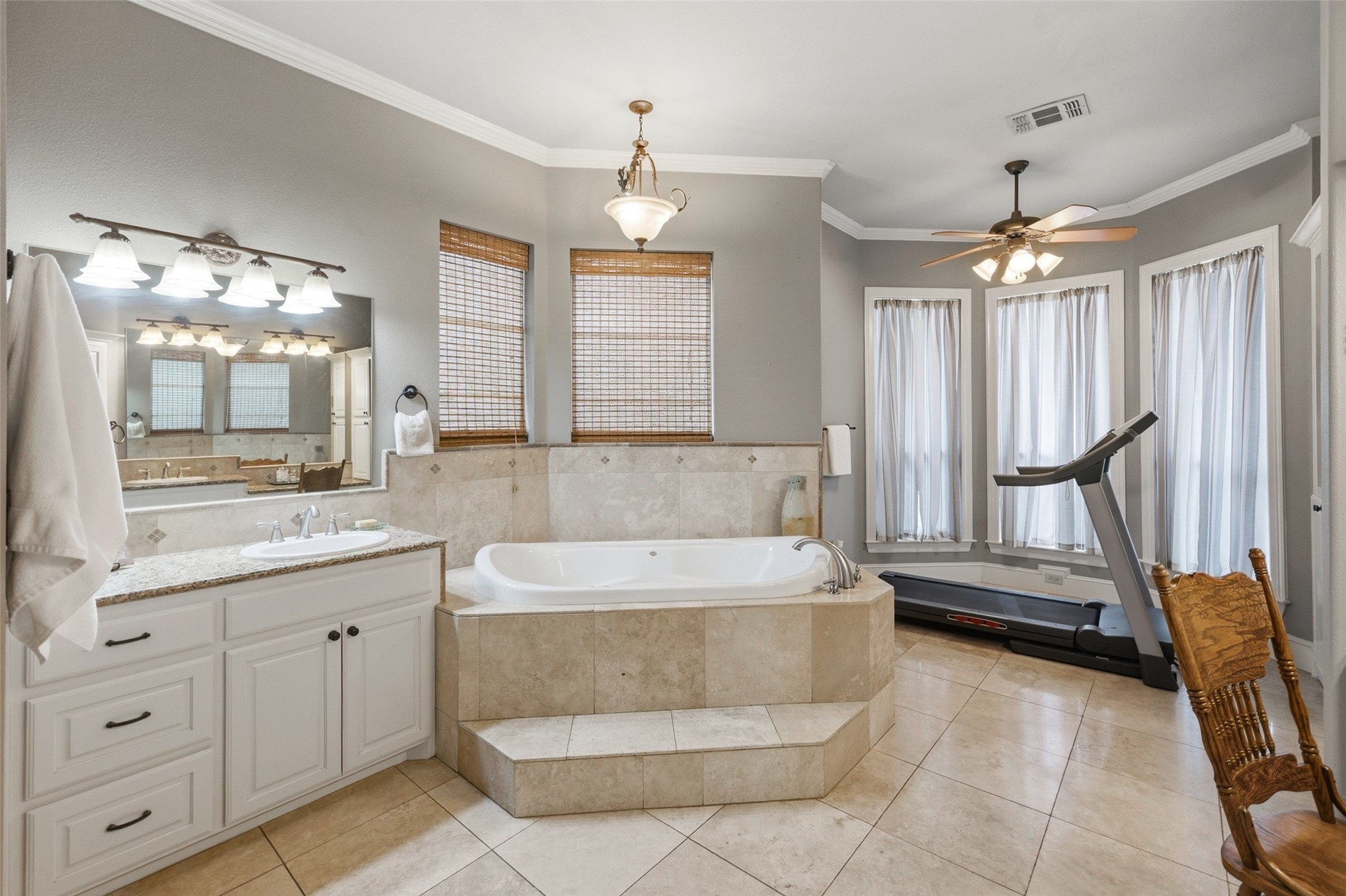 5241 Plainview Road Midlothian TX 76065