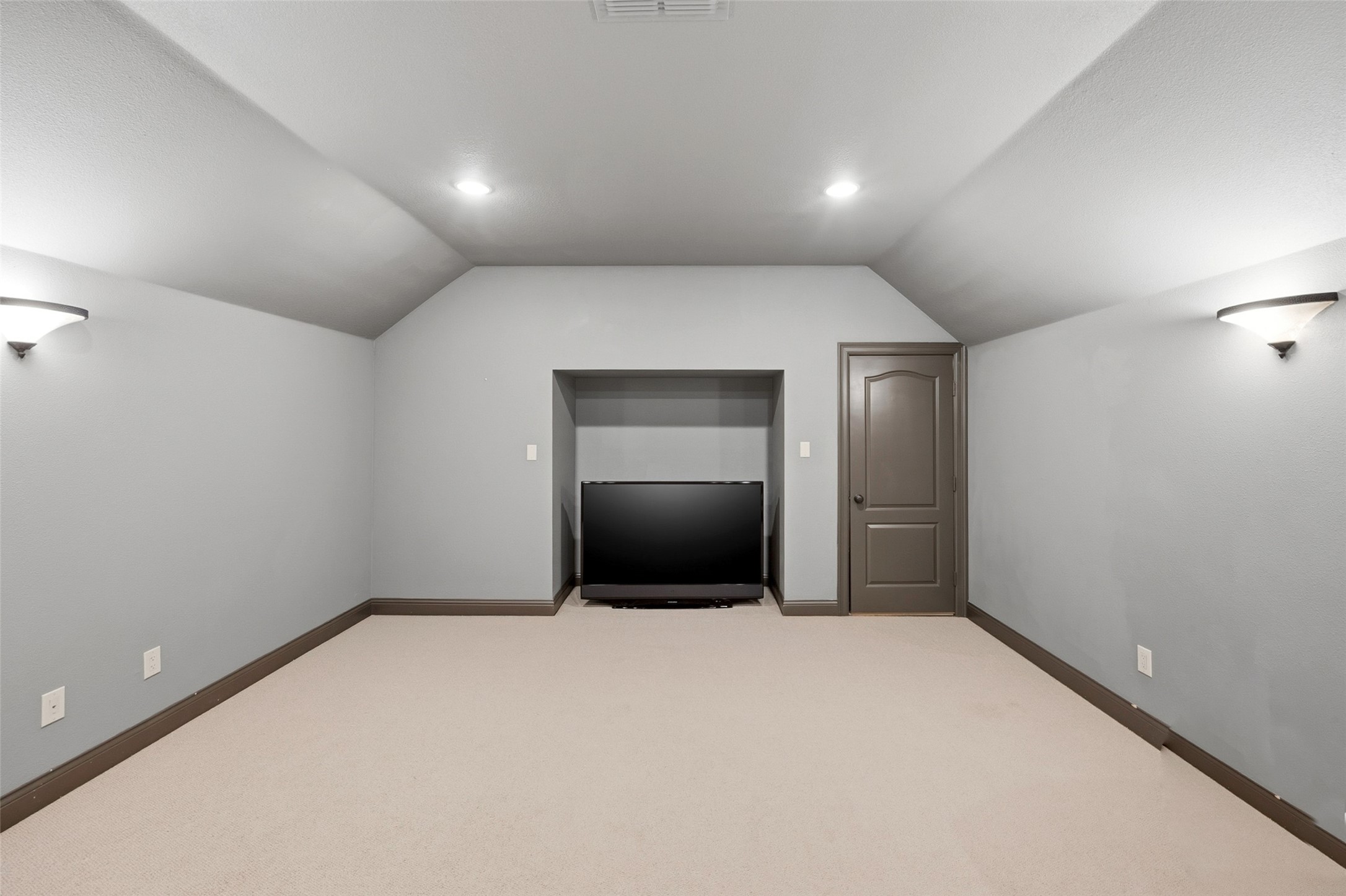 5241 Plainview Road Midlothian TX 76065