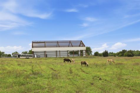 5241 Plainview Road Midlothian TX 76065