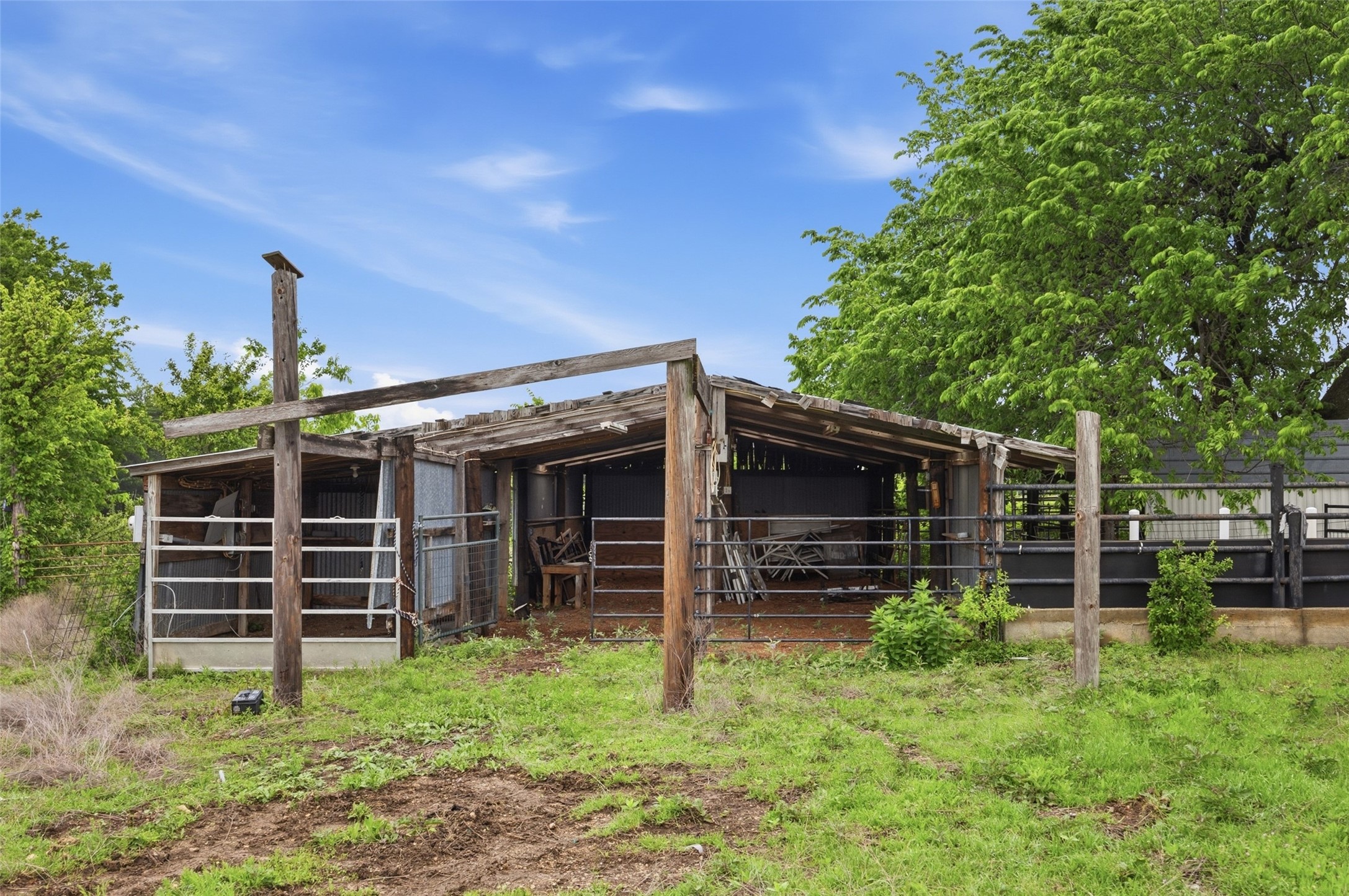 5241 Plainview Road Midlothian TX 76065