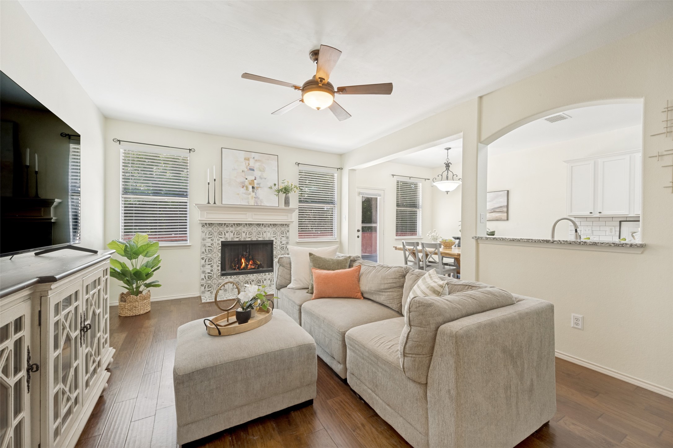 1000 Goldeneye Drive Aubrey TX 76227