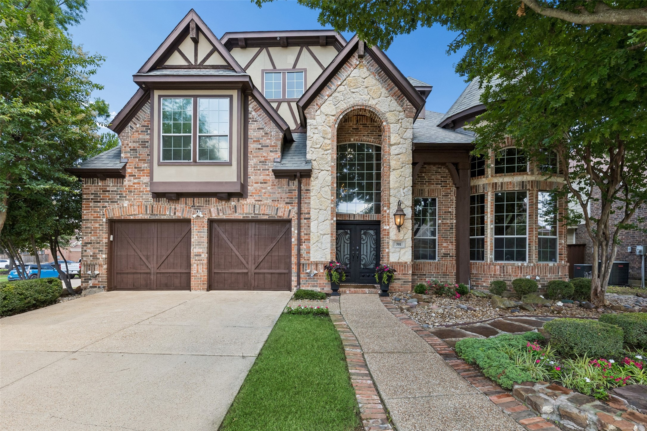 701 Irwin Drive Mansfield TX 76063