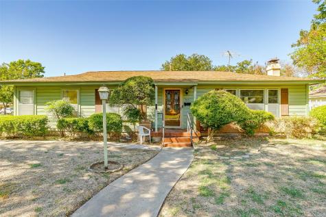 925 Carondolet Court River Oaks TX 76114