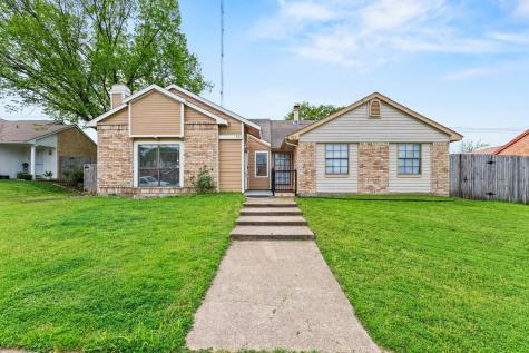 423 Pogue Street Cedar Hill TX 75104