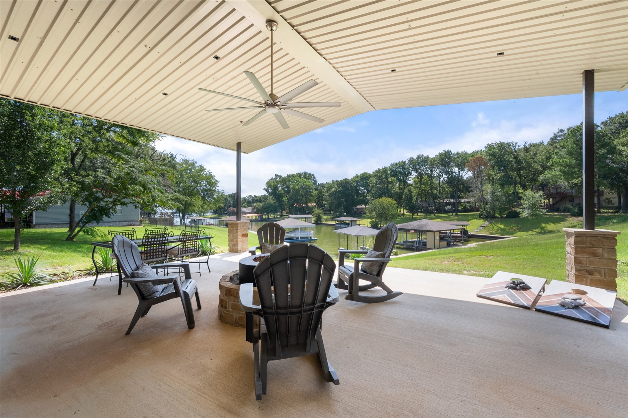 222 Knights Circle Streetman TX 75859