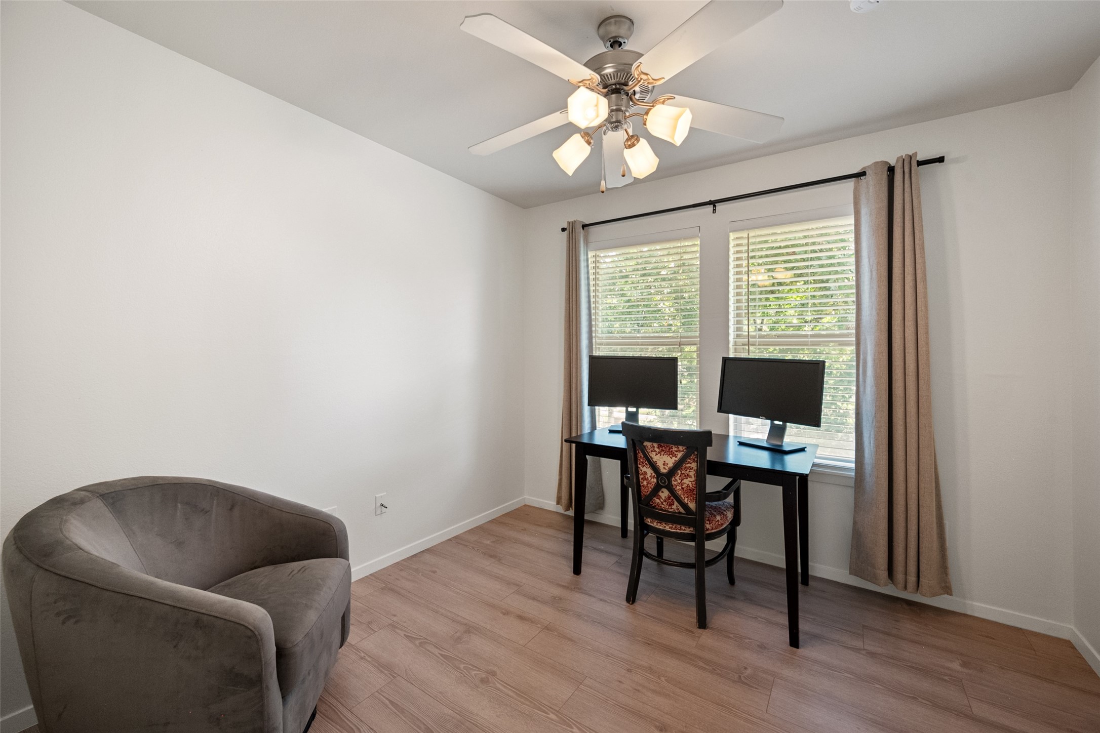 222 Knights Circle Streetman TX 75859