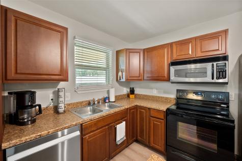 222 Knights Circle Streetman TX 75859