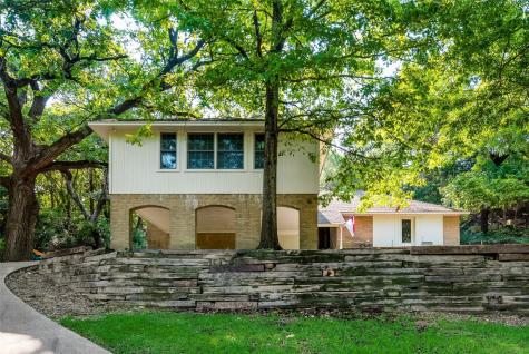 902 Sleepy Hollow Drive Cedar Hill TX 75104