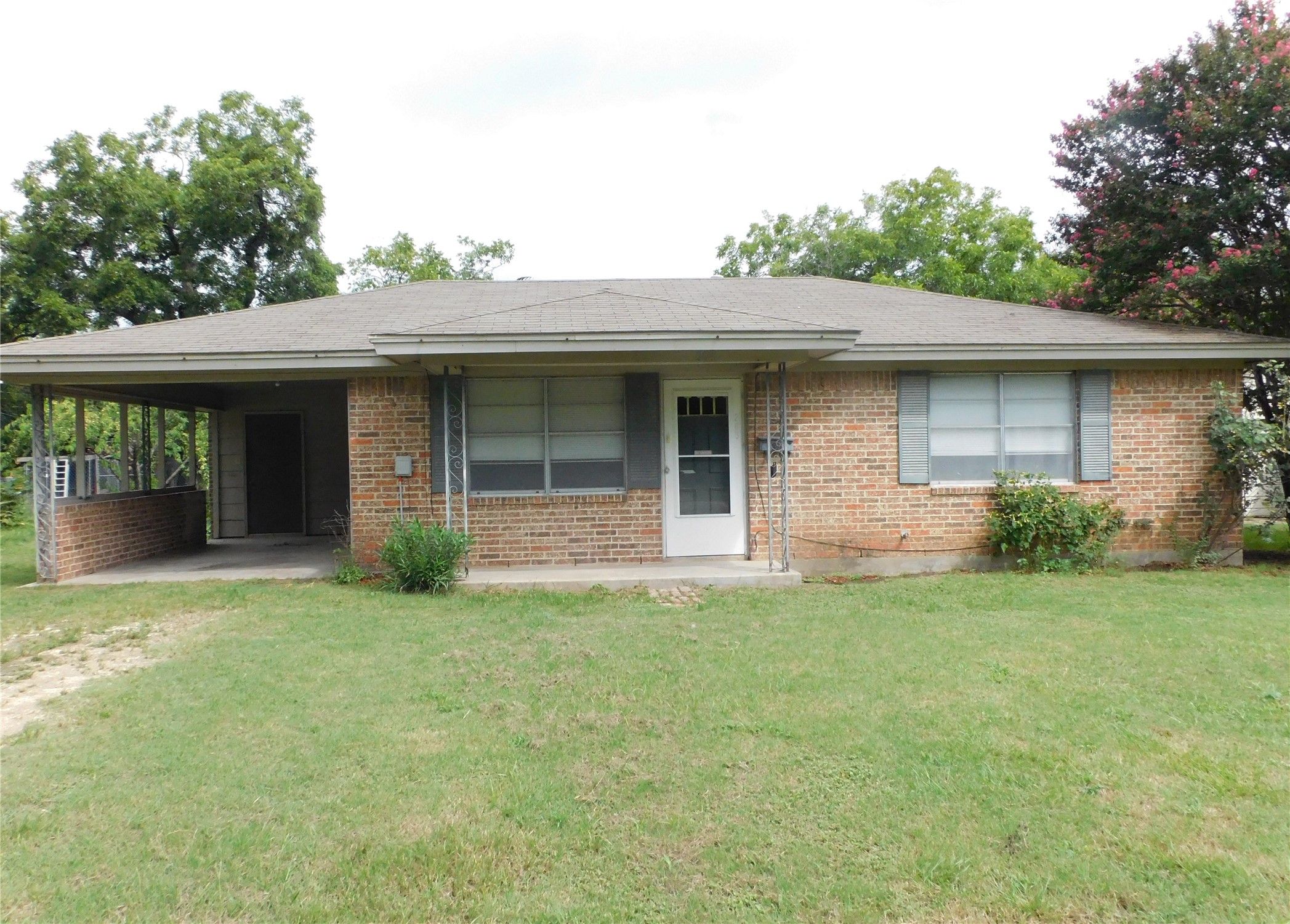 203 NE 7th Street Hubbard TX 76648