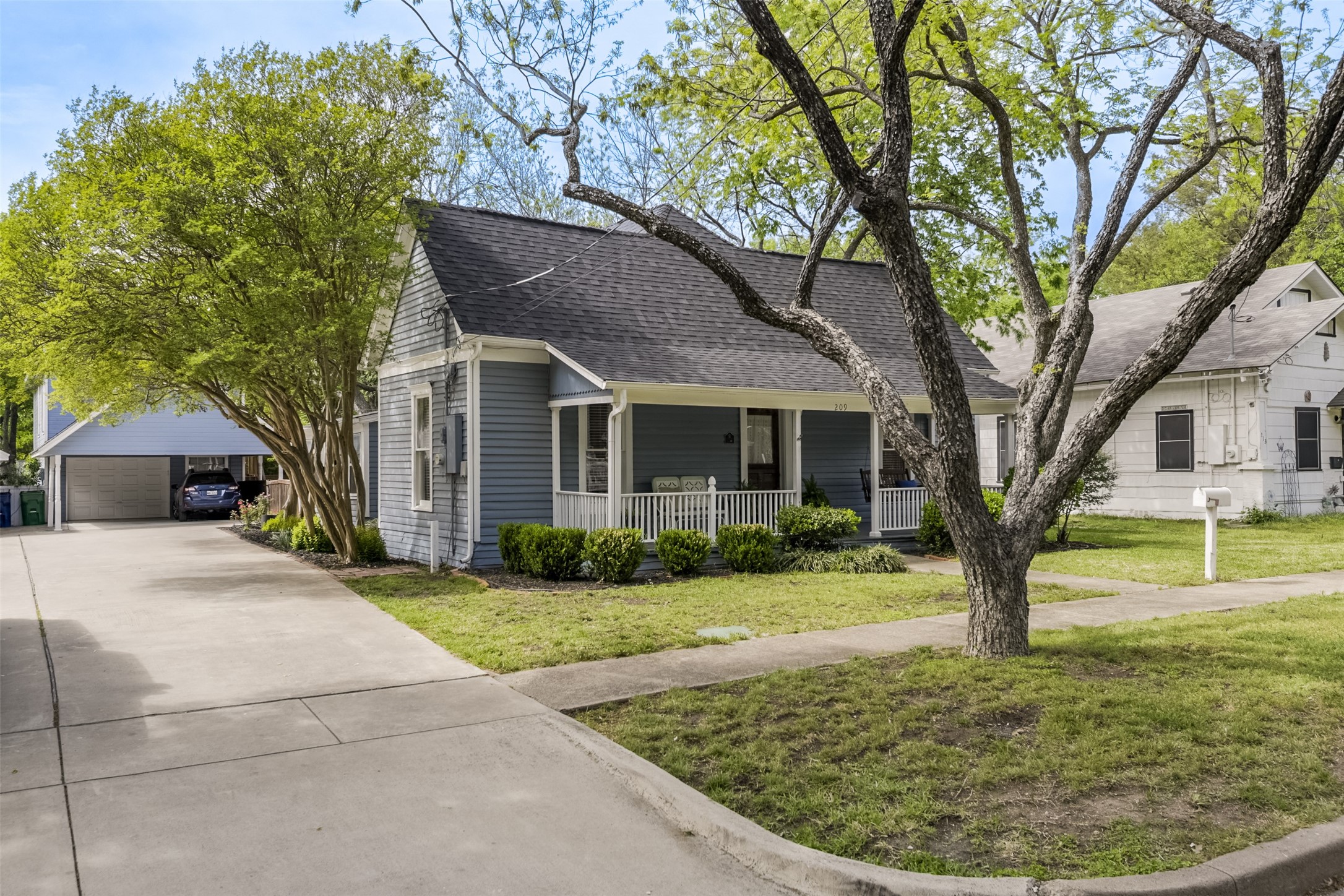 209 Williams Street Waxahachie TX 75165