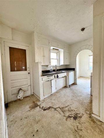 5646 Monticello Avenue Dallas TX 75206
