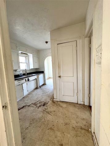 5646 Monticello Avenue Dallas TX 75206