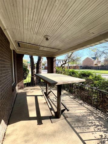 5646 Monticello Avenue Dallas TX 75206