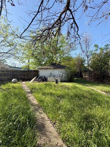 5646 Monticello Avenue Dallas TX 75206
