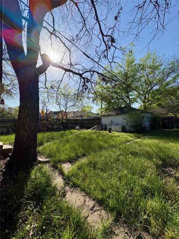5646 Monticello Avenue Dallas TX 75206