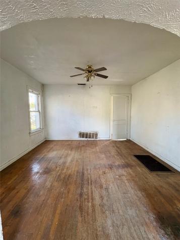 5646 Monticello Avenue Dallas TX 75206