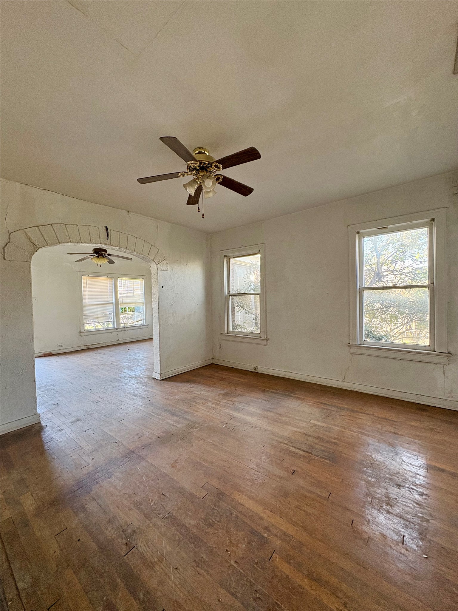 5646 Monticello Avenue Dallas TX 75206