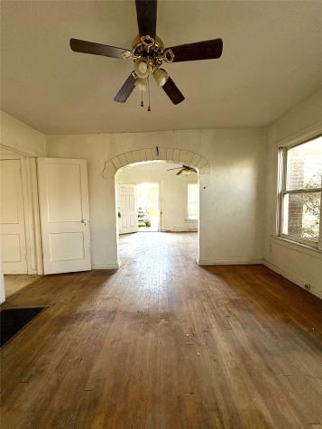 5646 Monticello Avenue Dallas TX 75206