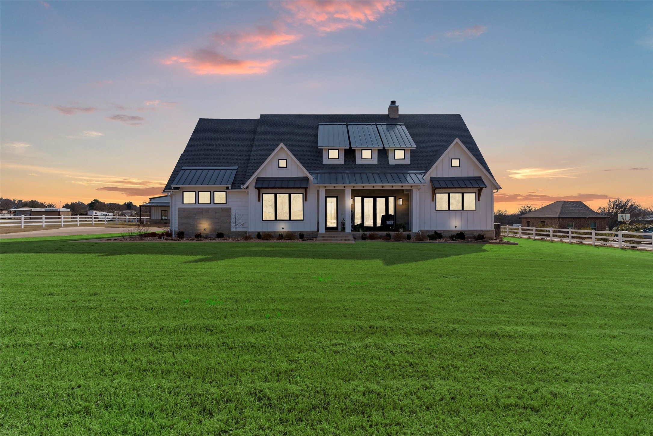 1417 County Road 914a Burleson TX 76028
