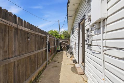 3003 Mitchell Street Greenville TX 75402