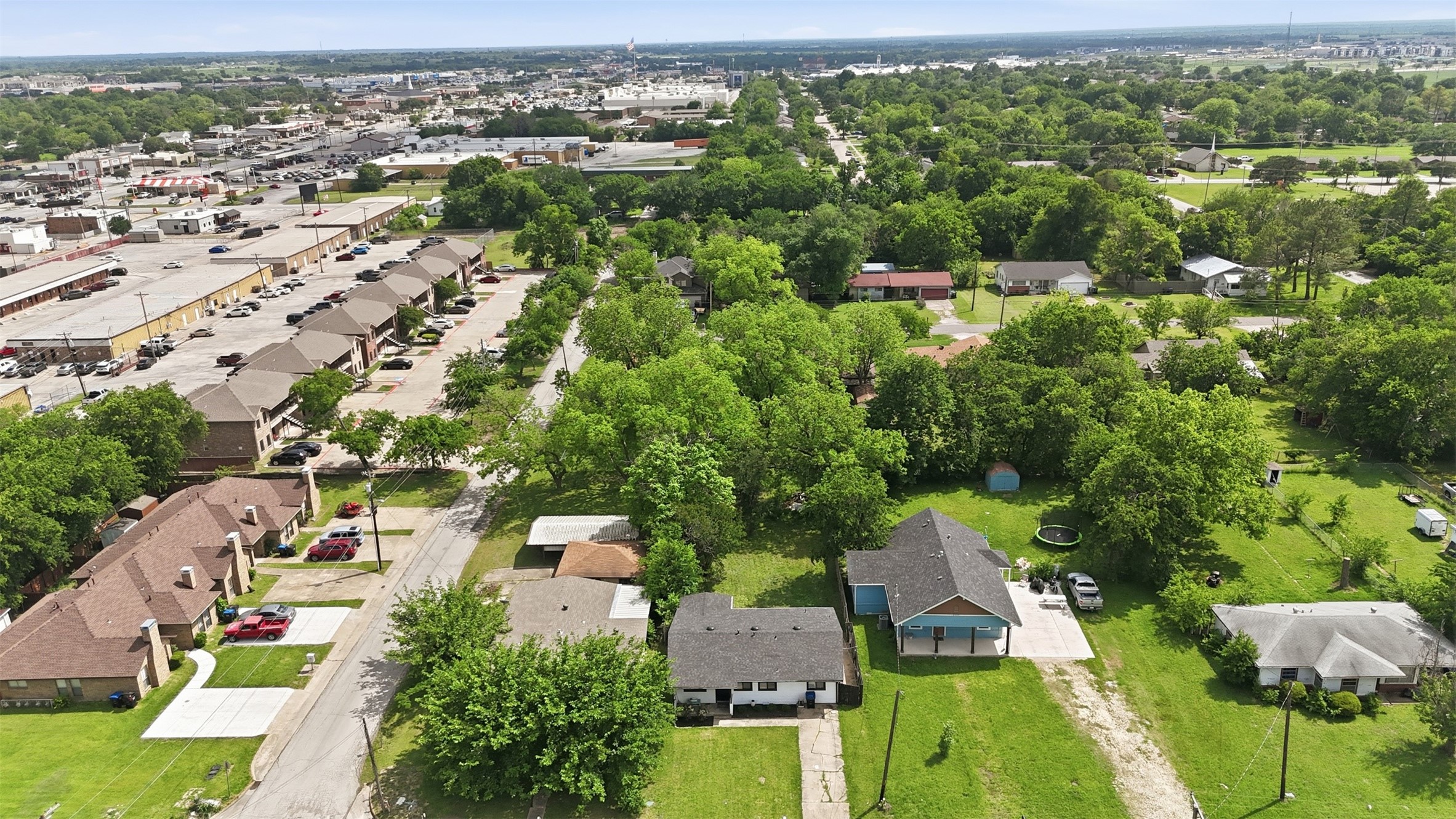 3003 Mitchell Street Greenville TX 75402