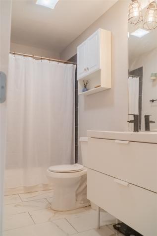 1444 E Richmond Avenue Fort Worth TX 76104