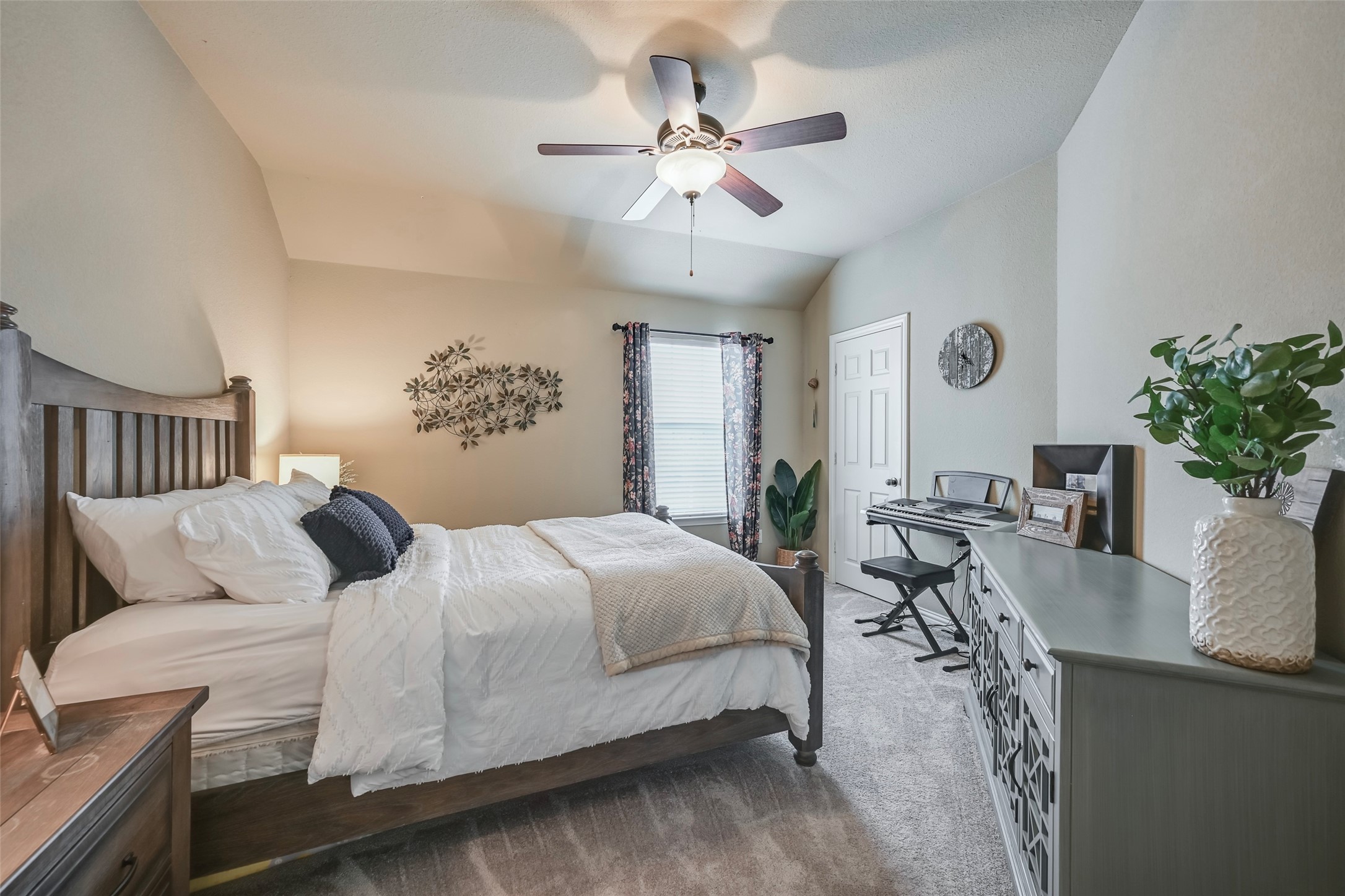 2659 Bridgewater Drive Grand Prairie TX 75054