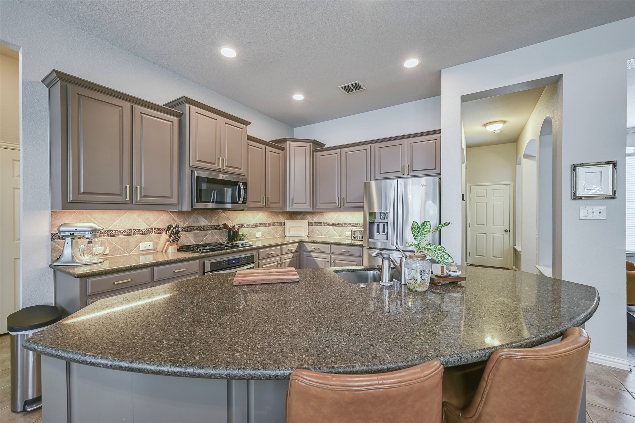 2659 Bridgewater Drive Grand Prairie TX 75054