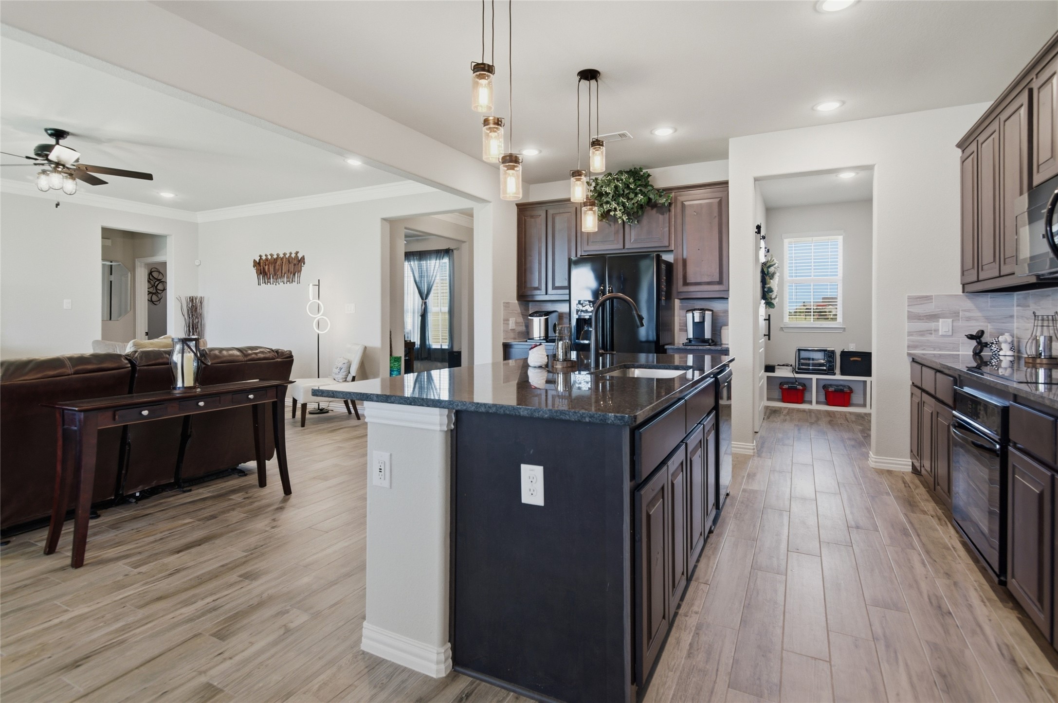 6343 Rustic Edge Street Godley TX 76044