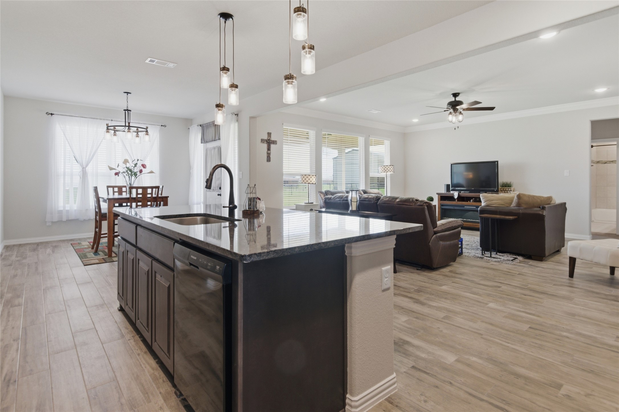 6343 Rustic Edge Street Godley TX 76044