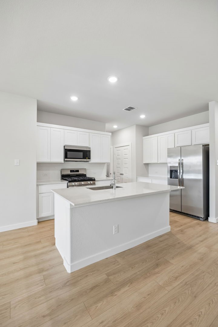 1233 Wolfsbane Drive Lavon TX 75166