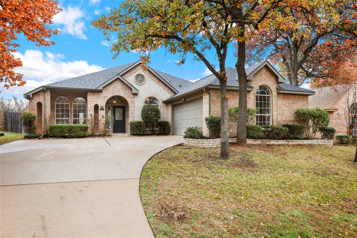 7505 Oak Park Drive North Richland Hills TX 76182