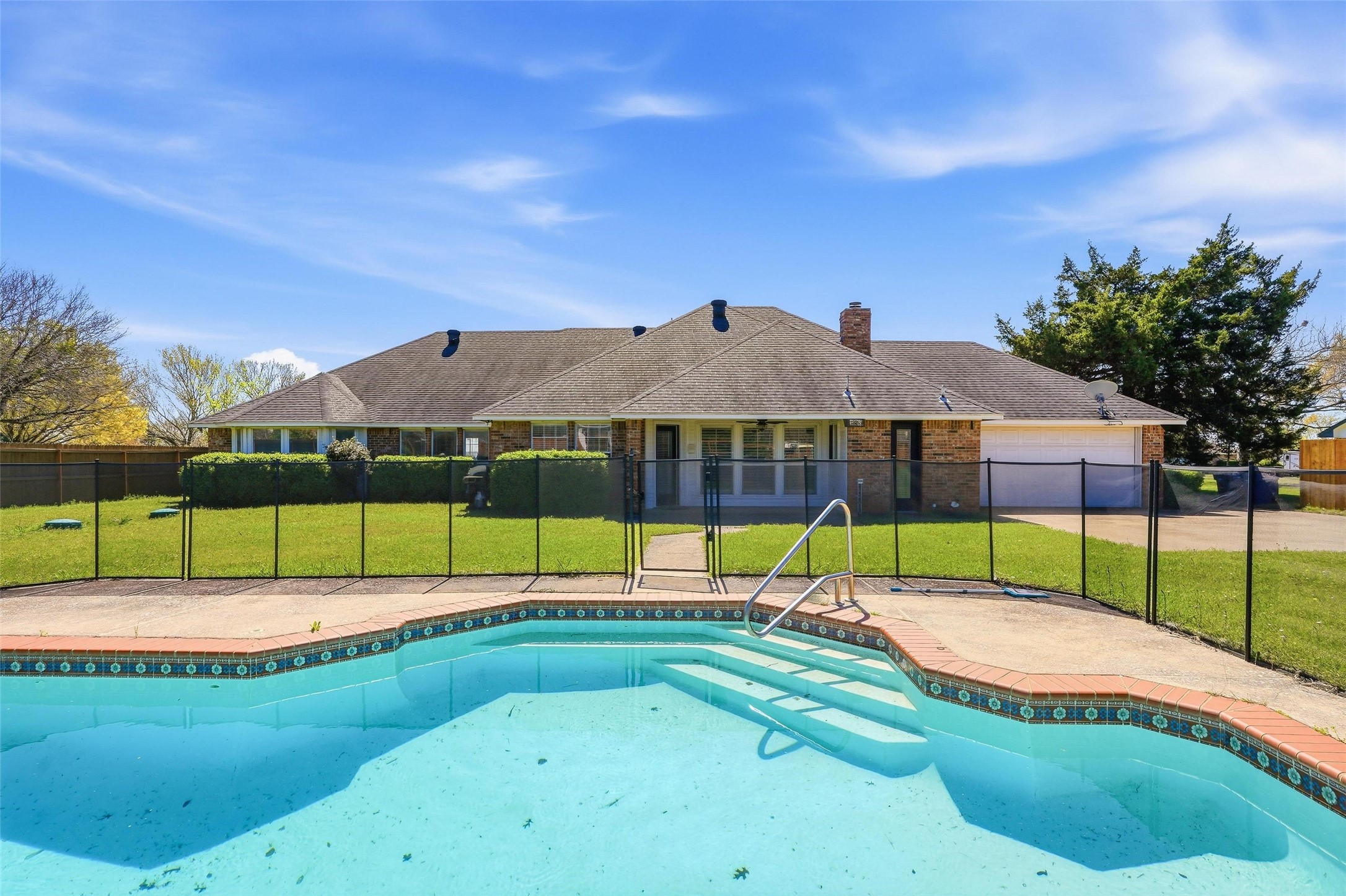424 Country Ridge Lane Red Oak TX 75154