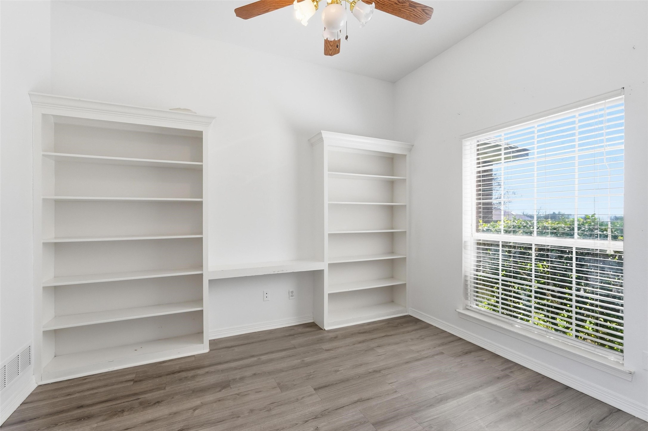 424 Country Ridge Lane Red Oak TX 75154