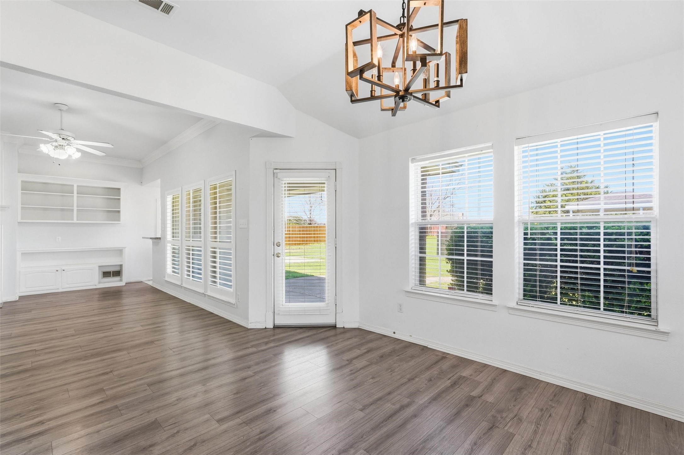 424 Country Ridge Lane Red Oak TX 75154