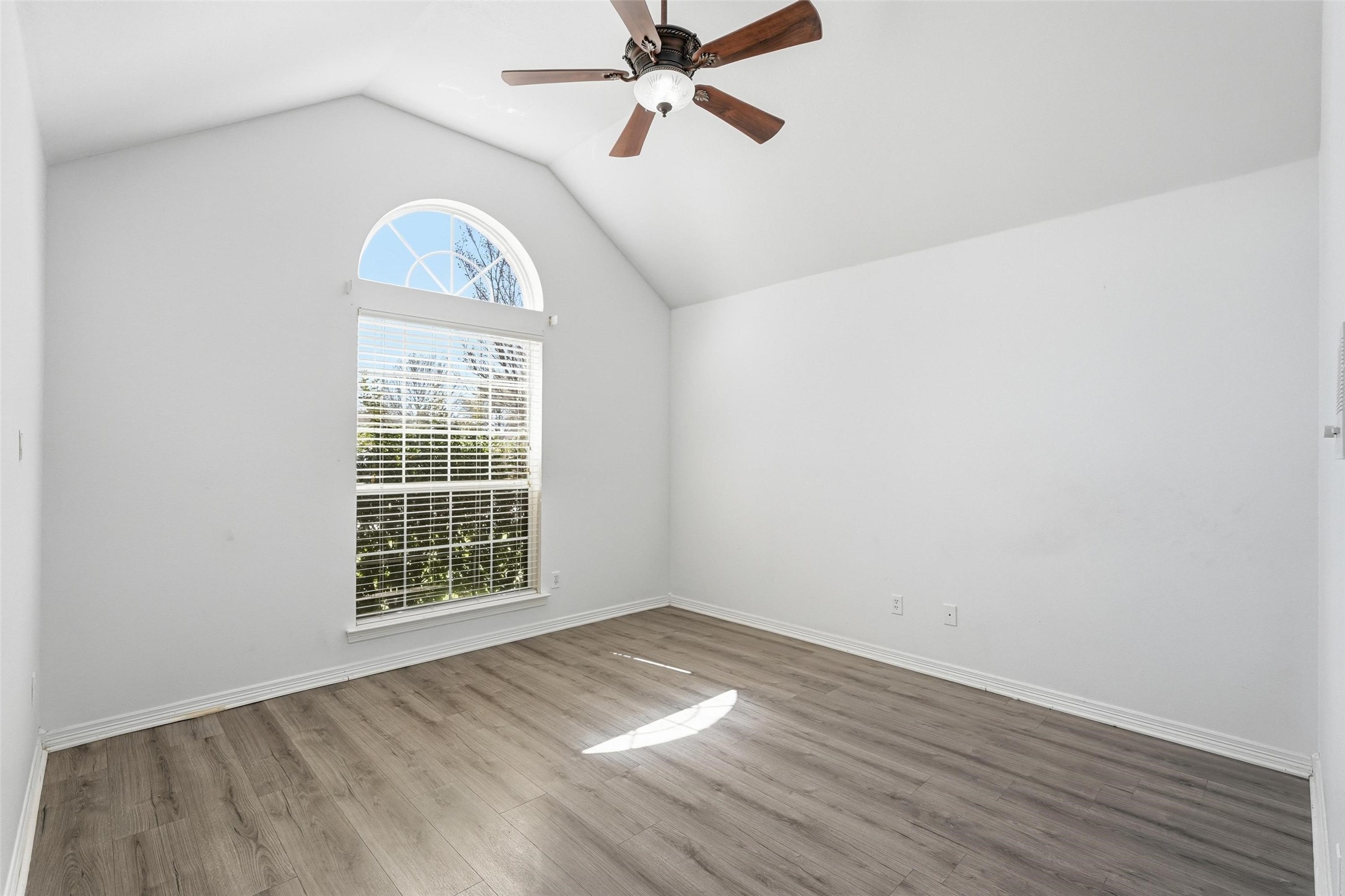 424 Country Ridge Lane Red Oak TX 75154