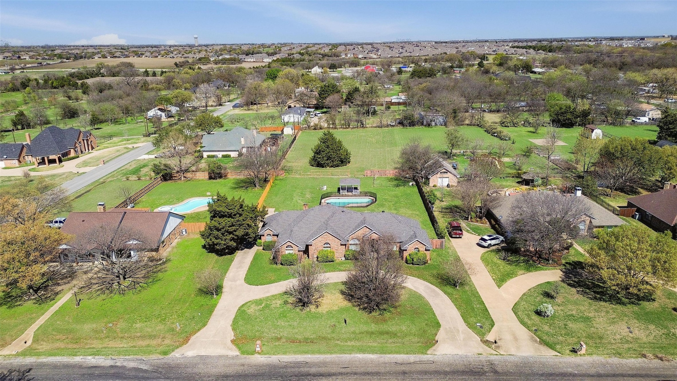 424 Country Ridge Lane Red Oak TX 75154