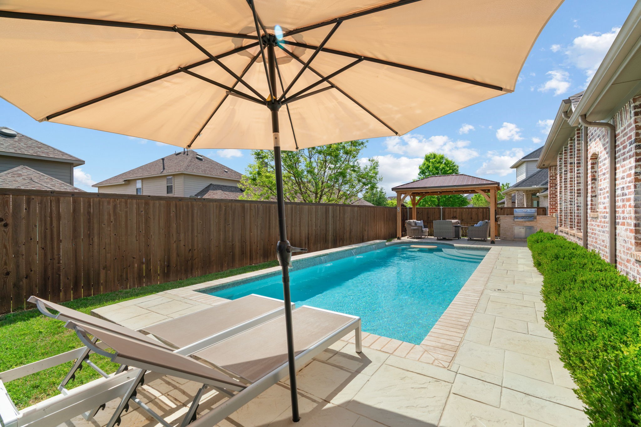 1008 Highpoint Way Roanoke TX 76262