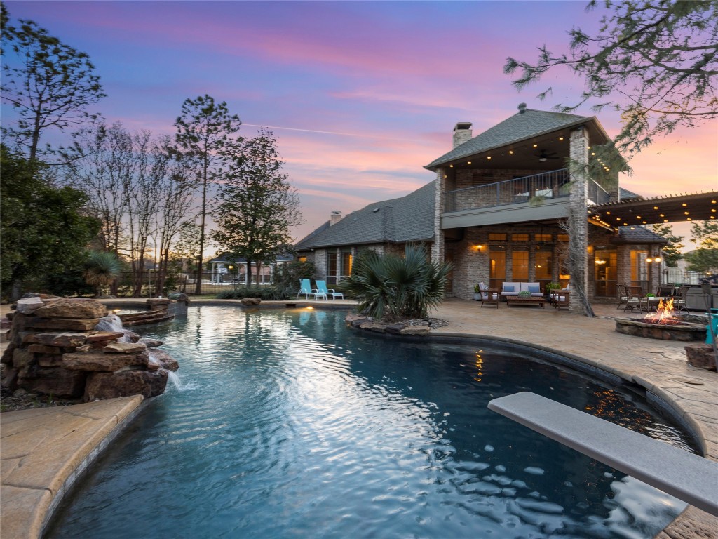 1877 Sinclair Court Lewisville TX 75067