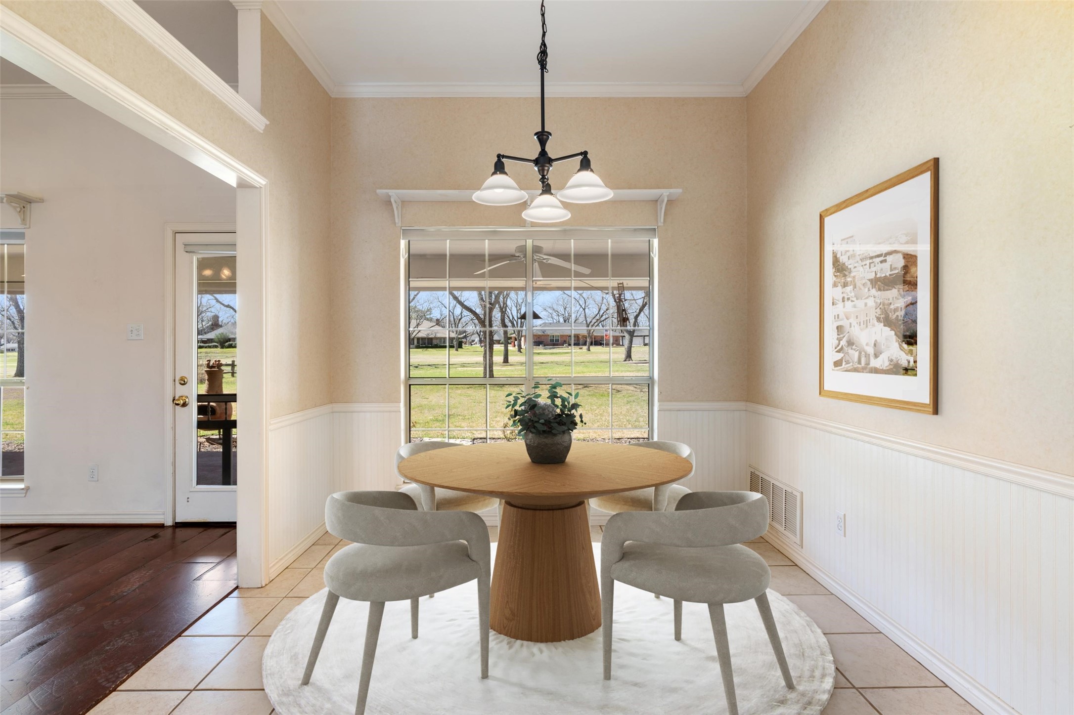 8908 Woodlawn Drive Granbury TX 76049