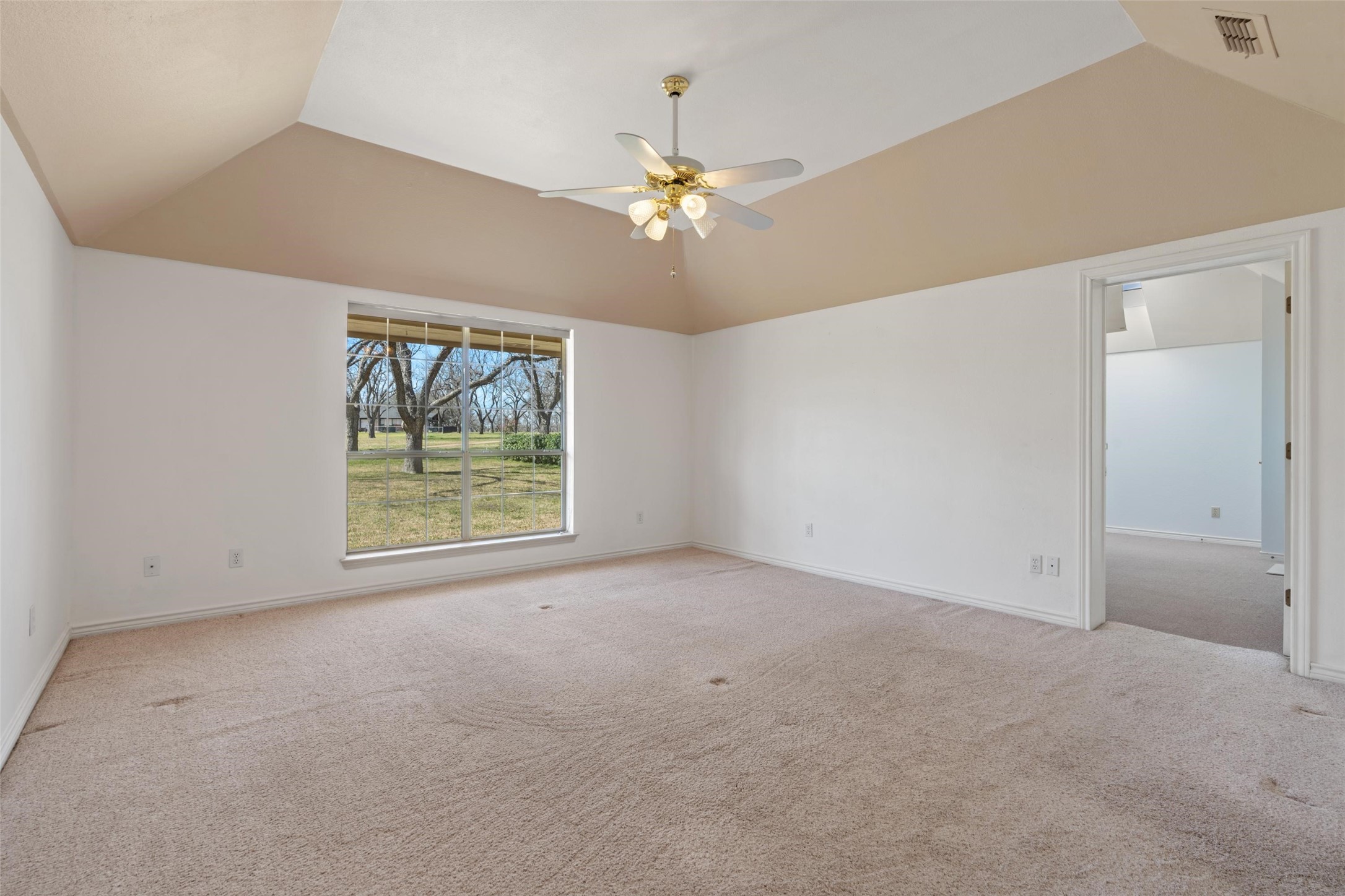 8908 Woodlawn Drive Granbury TX 76049