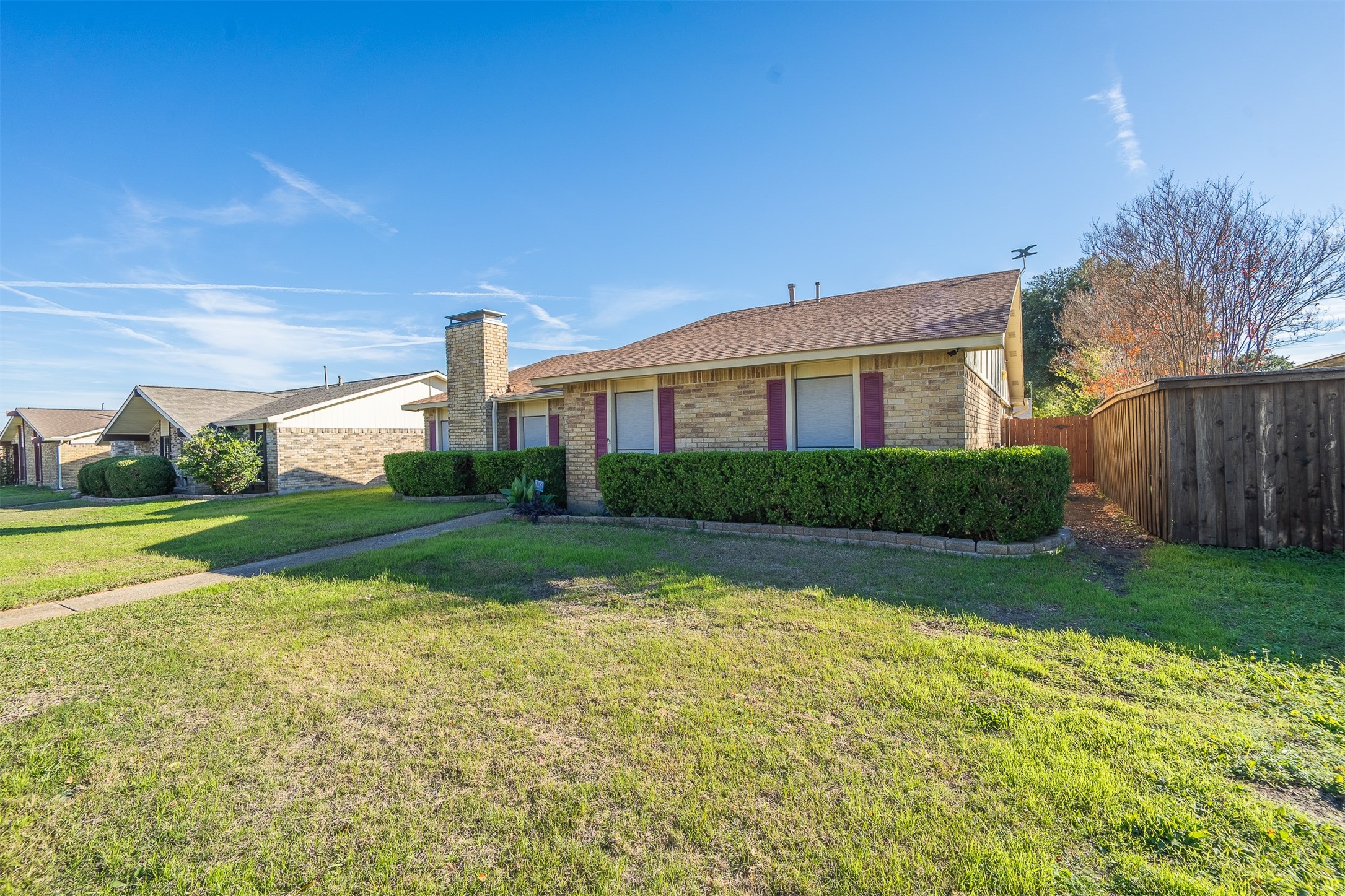 2806 Landershire Lane Garland TX 75044
