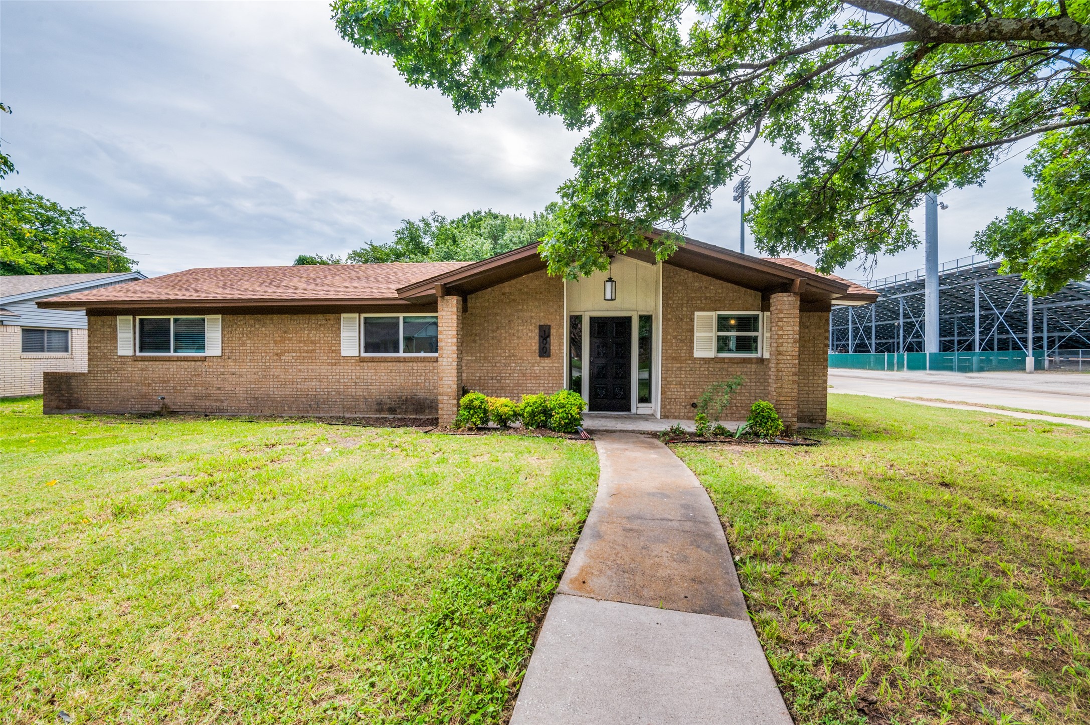 100 High School Drive Waxahachie TX 75165