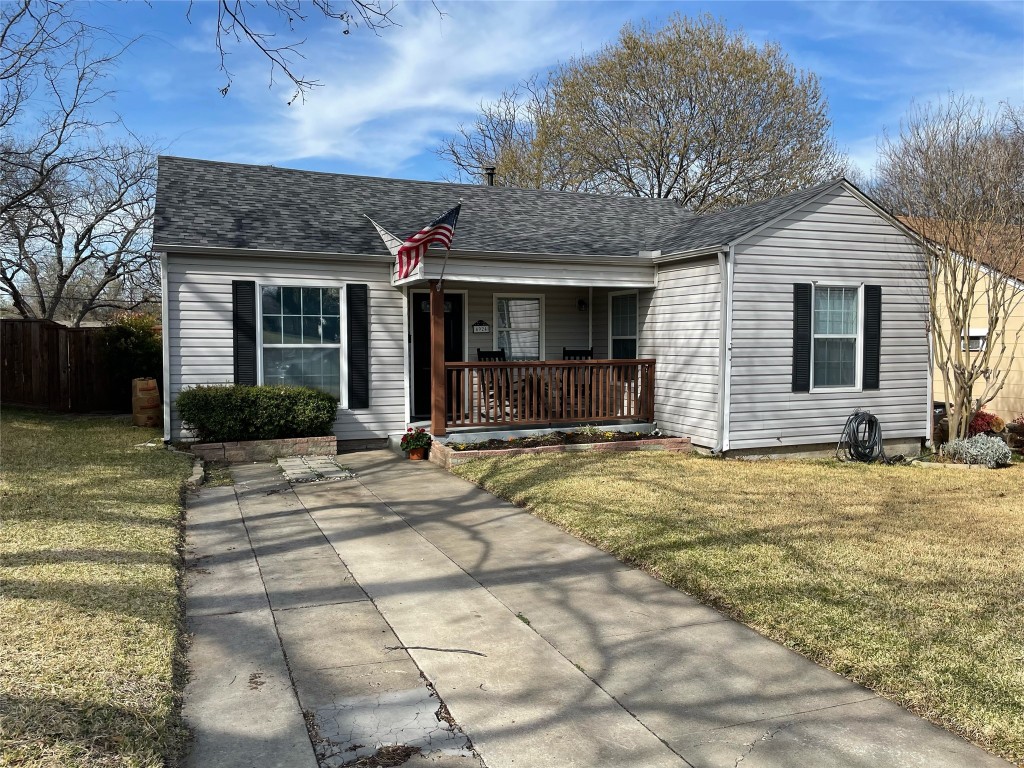 4924 Calmont Avenue Fort Worth TX 76107